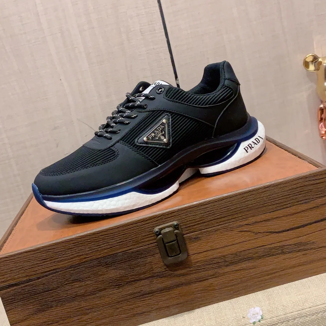 Men's men's shoes💰460💰💰🎩🎩[Lightning][Lightning] "PRADA*" The latest and most popular casual shoes, top brand [seduce] luxury ~ purchasing agency, top ~ quality. [Strong] The upper is made of imported breathable cowhide with material ➕ breathable sheepskin feet (•) and fine workmanship. The original stylish and stylish soft rubber wear-resistant and non-slip outsole is light and comfortable on the feet. The real thing looks better when taken in real life. 004: code: 38-44, 4️⃣ colors
